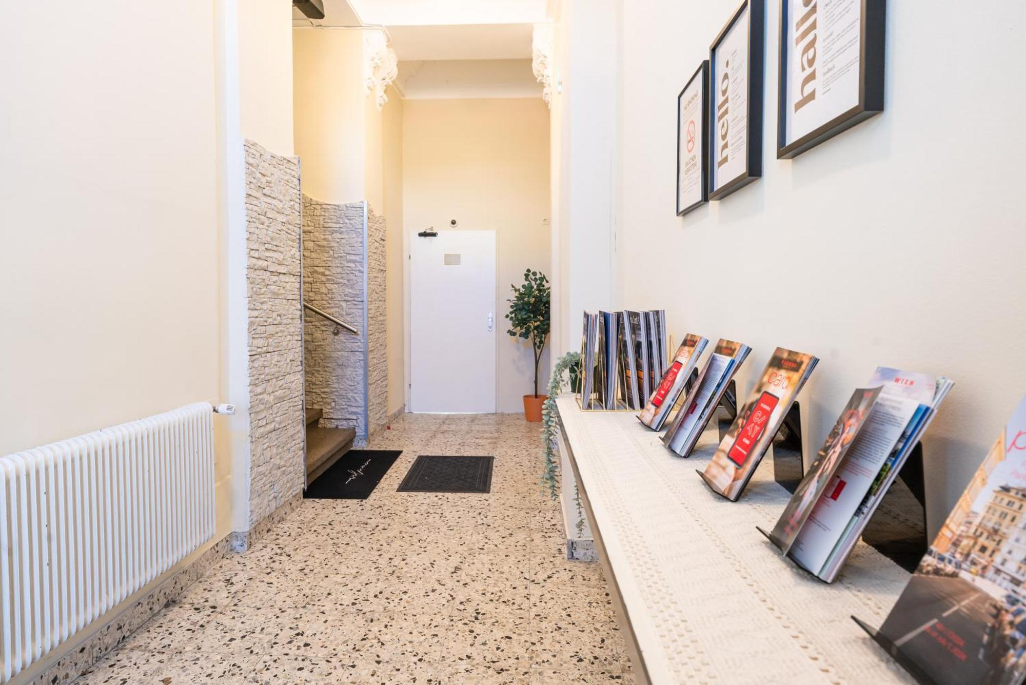 Hotel Schoenbrunn Wina Bagian luar foto